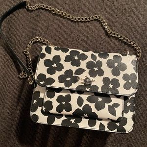 Kate Spade ♠️ Remi Graphic Blooms Flap Chain Crossbody